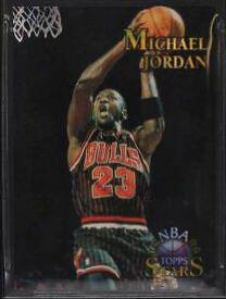 Michael Jordan [Finest Atomic Refractor] #24