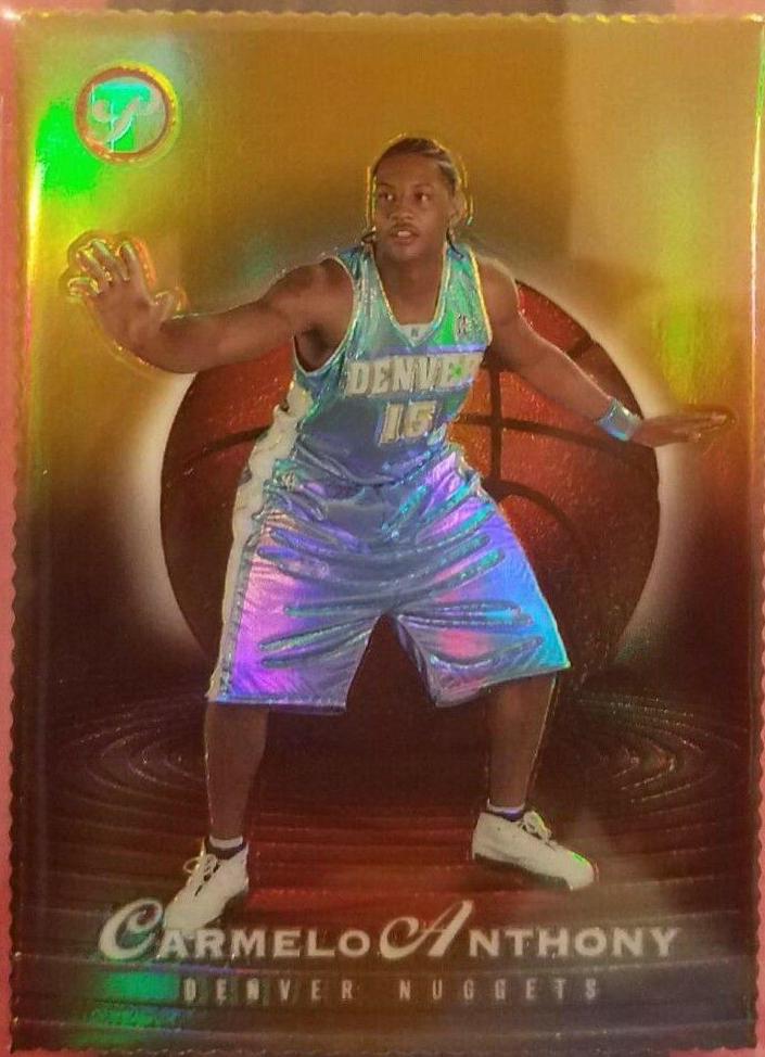 Carmelo Anthony [Gold Refractor] #108