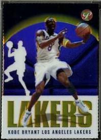Kobe Bryant [Gold Refractor] #8