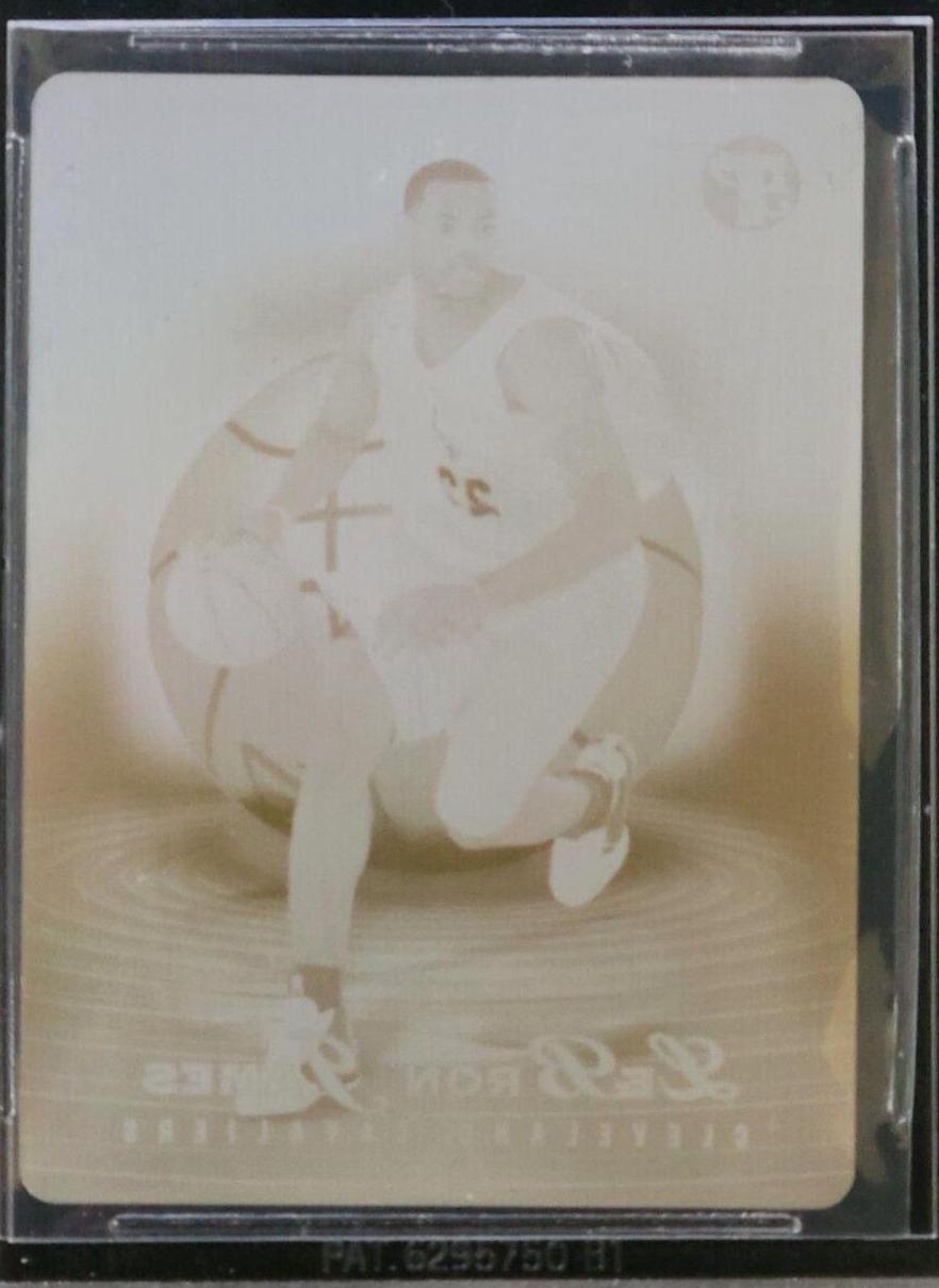 LeBron James [Press Plate Magenta] #102