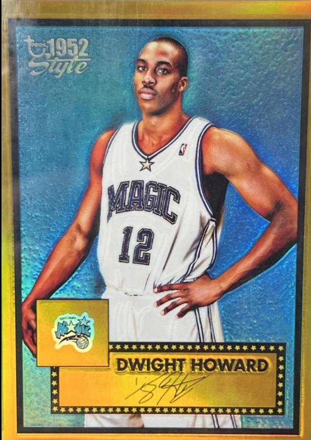 Dwight Howard [Gold Refractor] #23