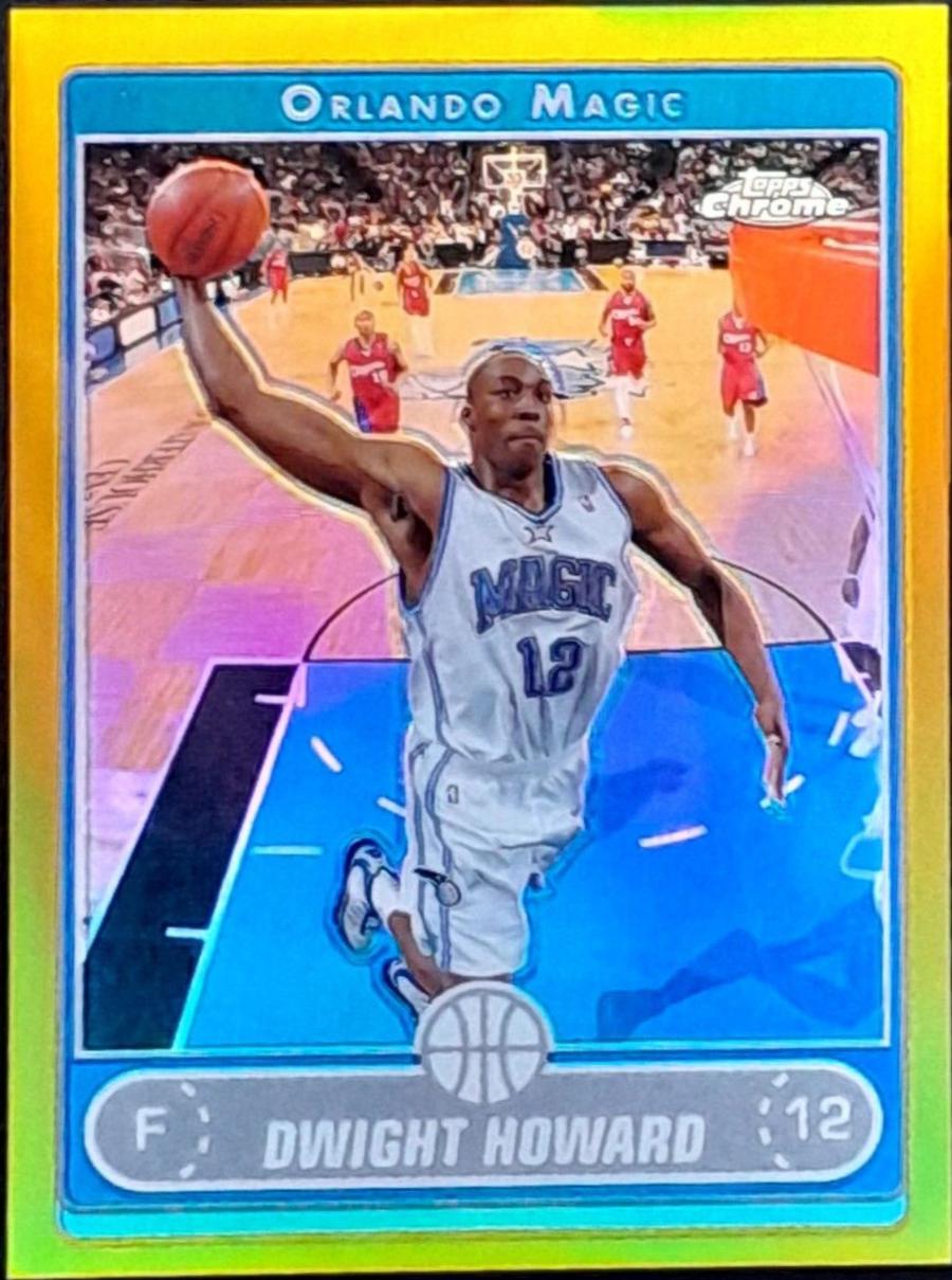 Dwight Howard [Gold Refractor] #10