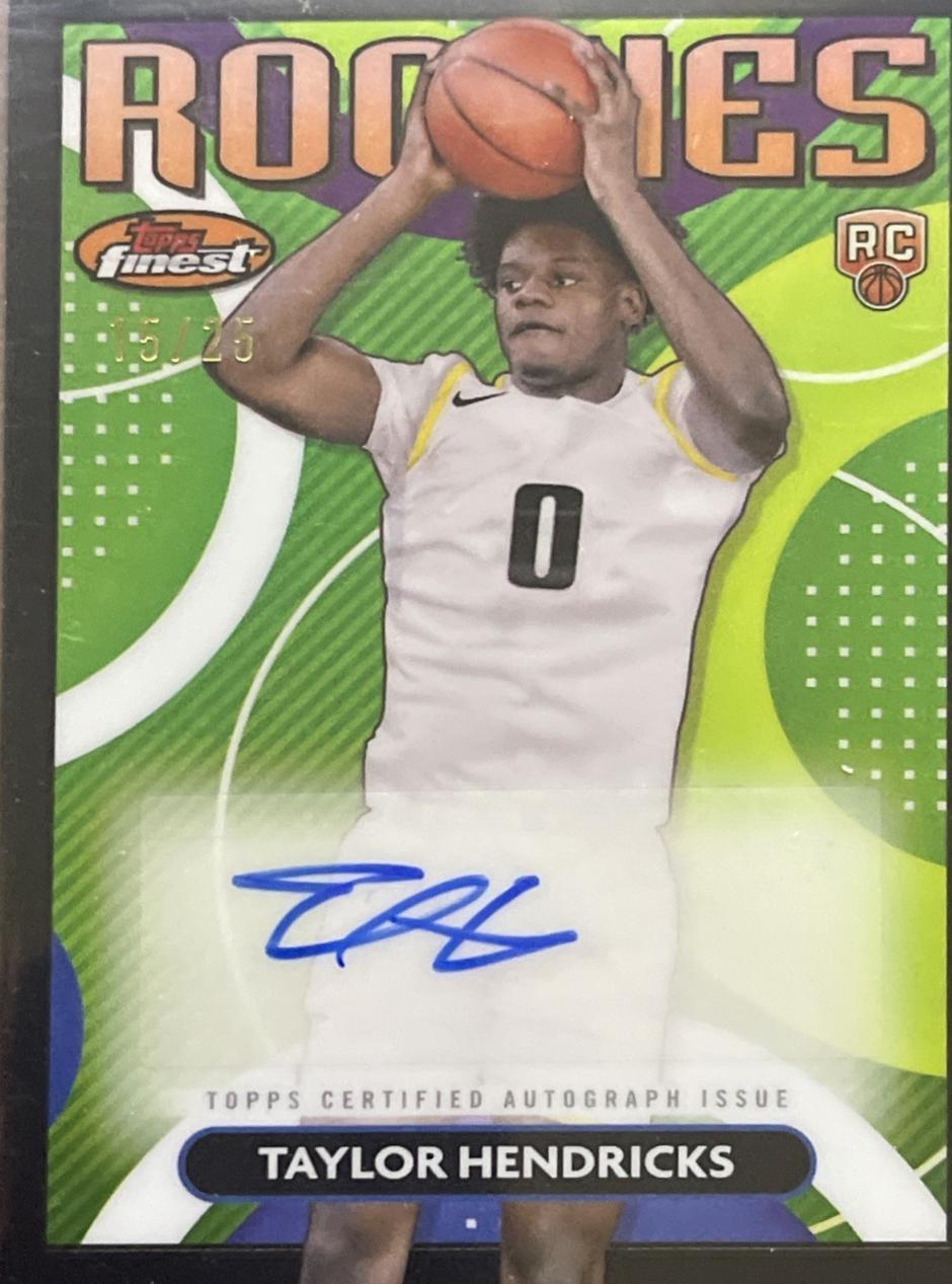 Taylor Hendricks [Black Geometric Refractor] #RFA-TH