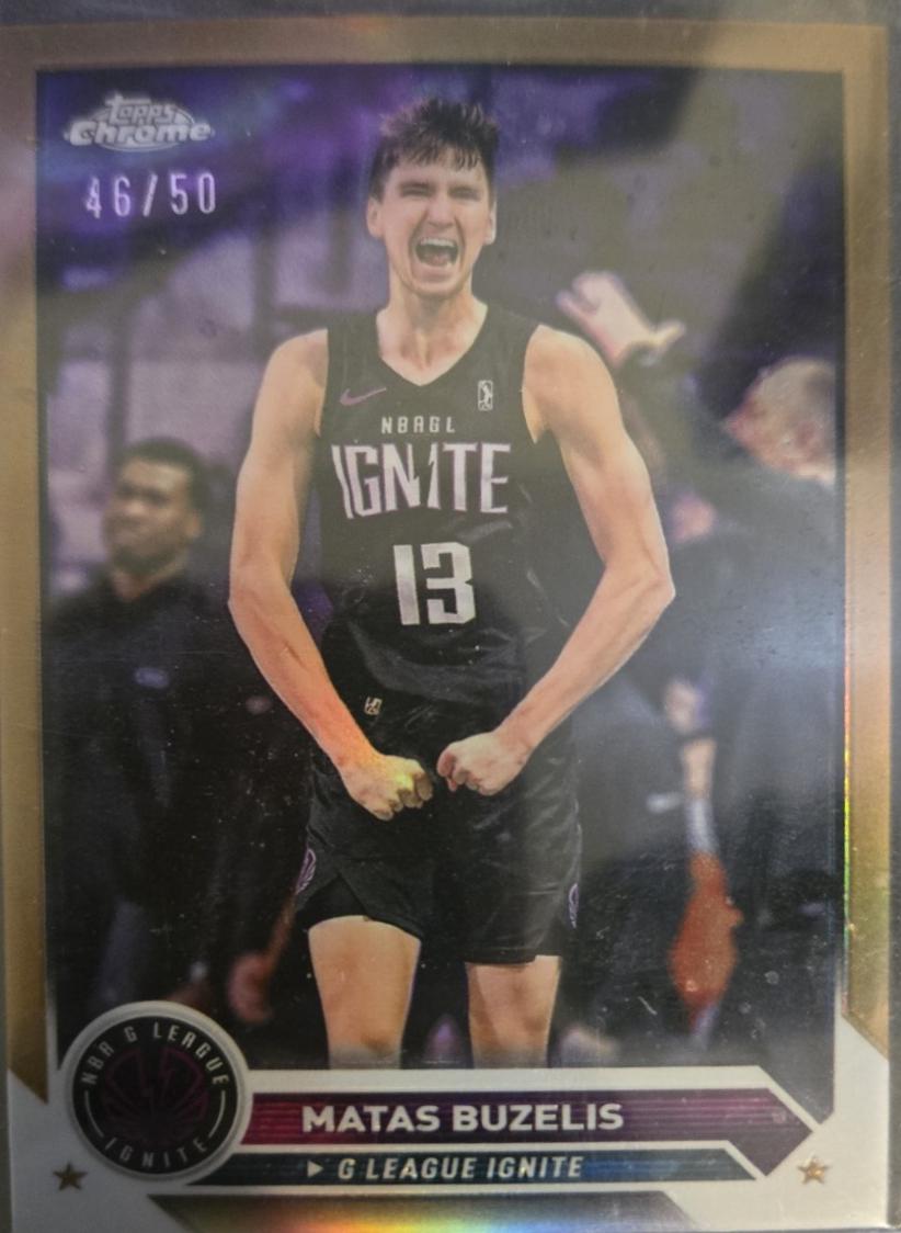 Matas Buzelis [Gold Refractor Chrome] #25