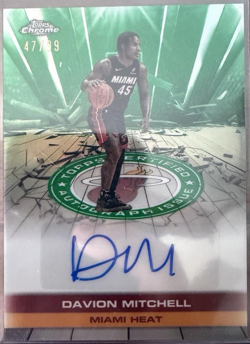 Davion Mitchell [Refractor Green] #TAU-DM
