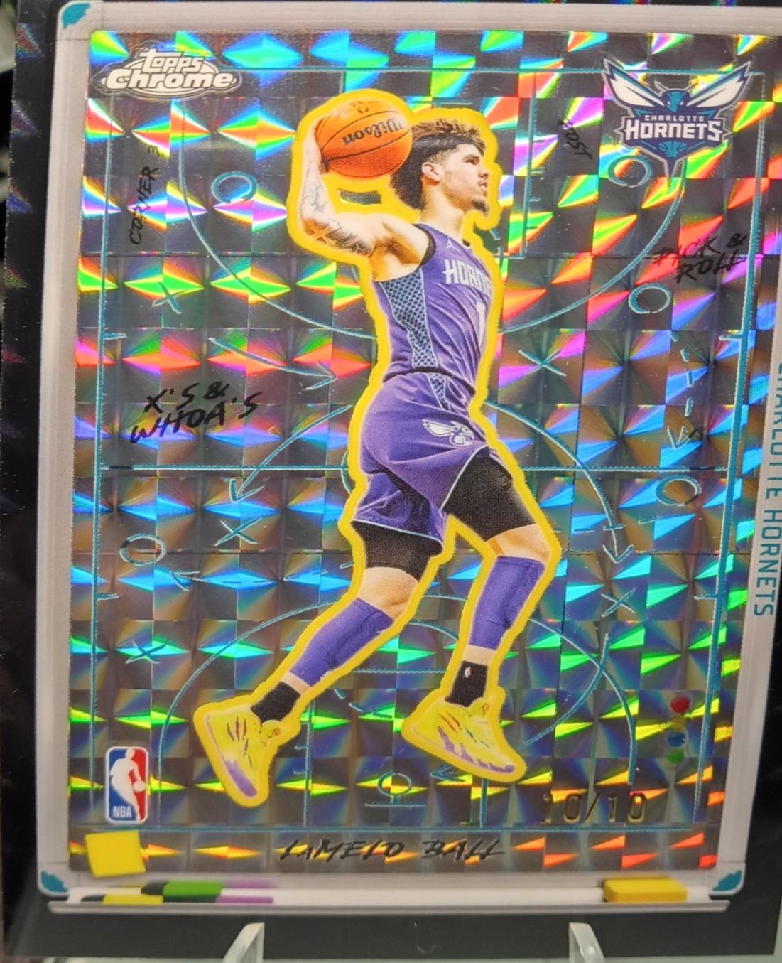LaMelo Ball [Refractor Black Geometric] #XW-7