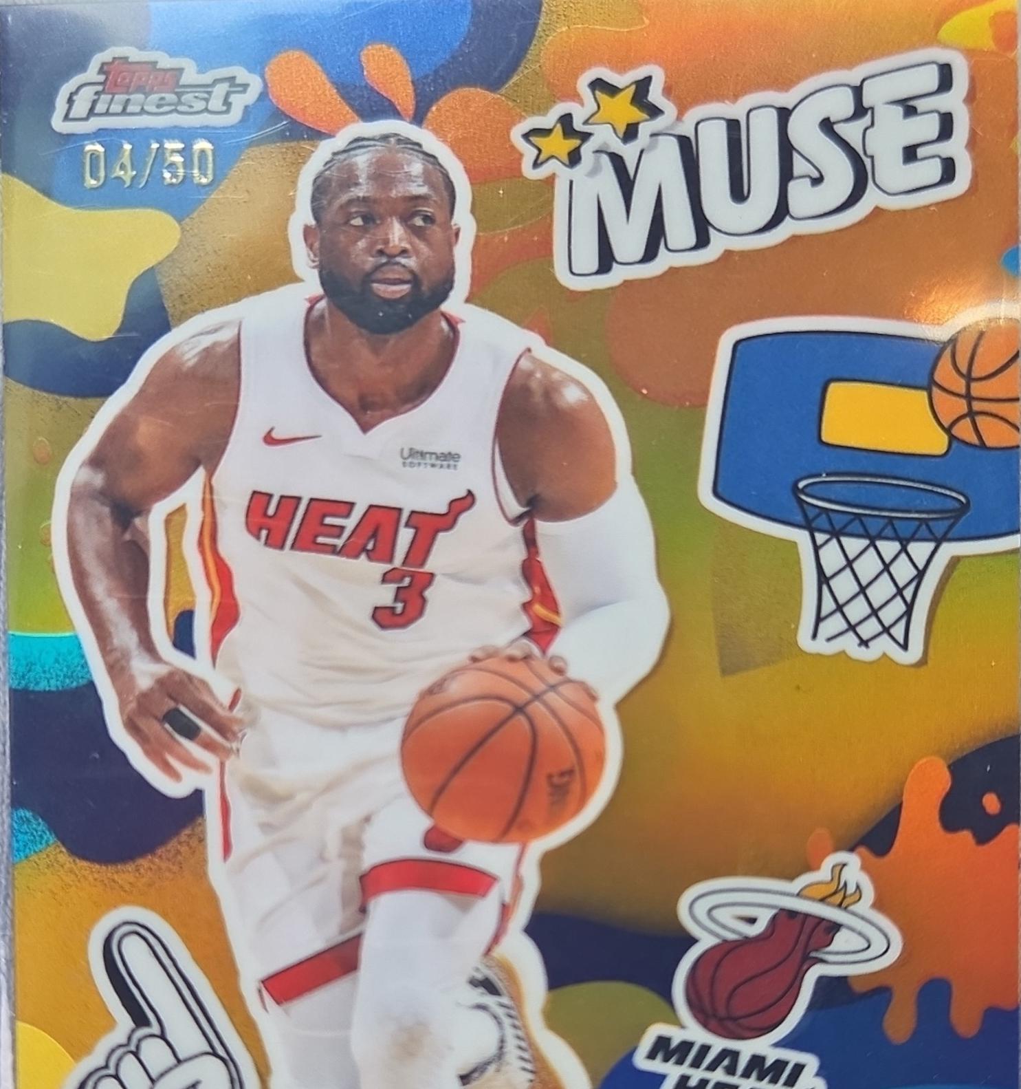 Dwyane Wade [Gold Refractor] #M-8