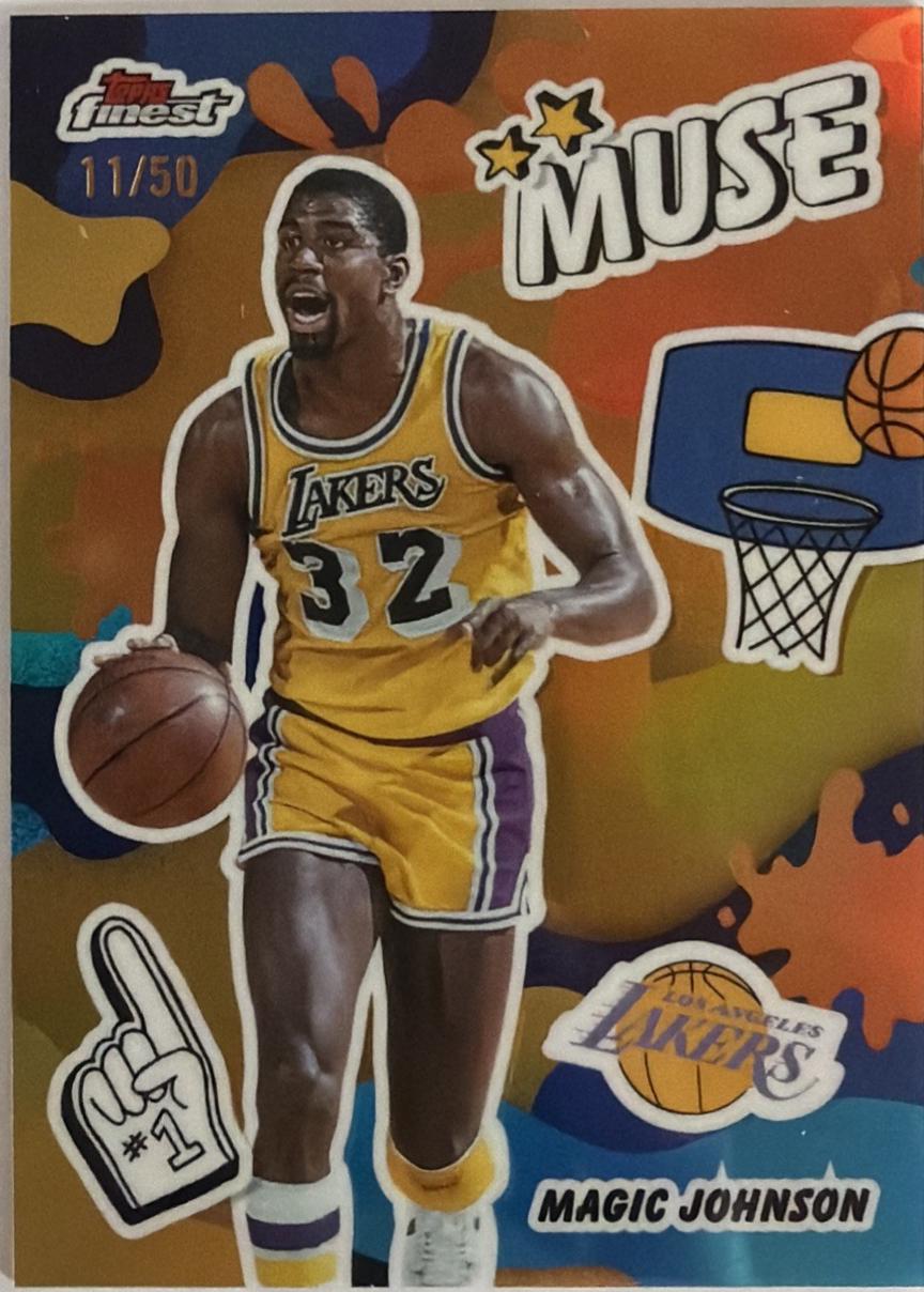 Magic Johnson [Gold Refractor] #M-3