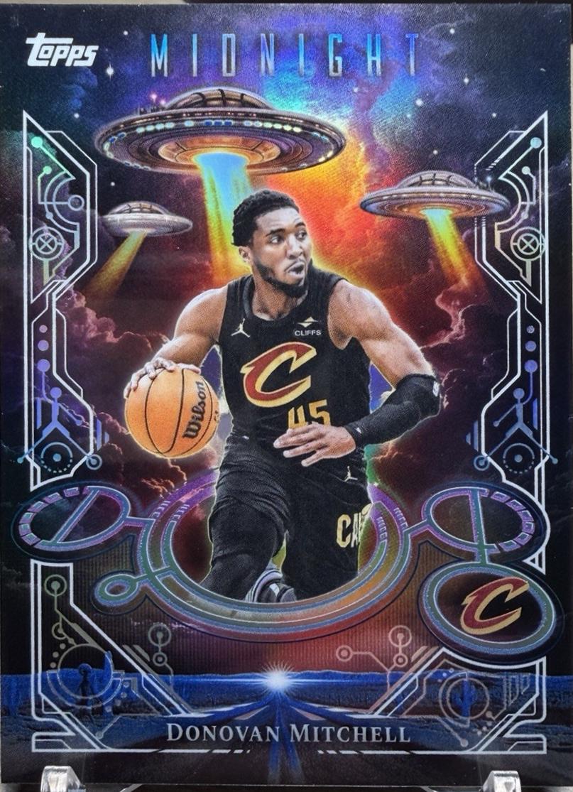 Donovan Mitchell #DD-4