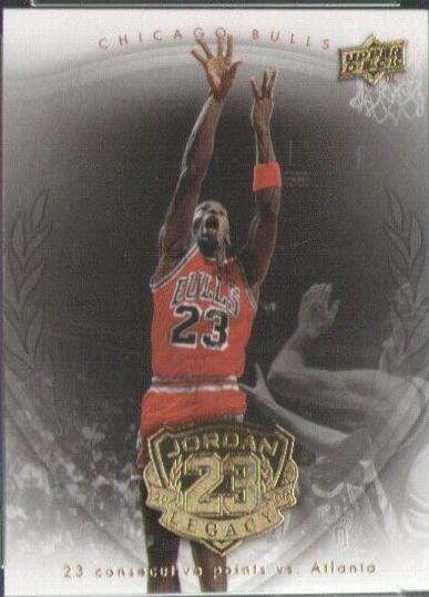 Michael Jordan [Gold] #16