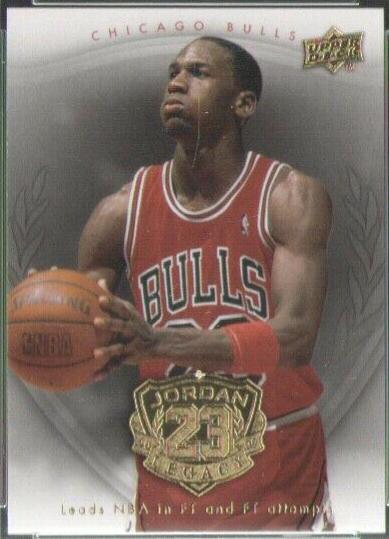 Michael Jordan [Gold] #19
