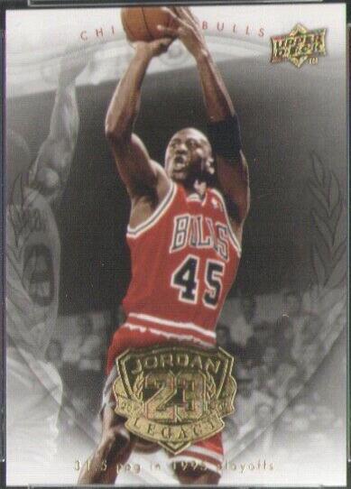 Michael Jordan [Gold] #77