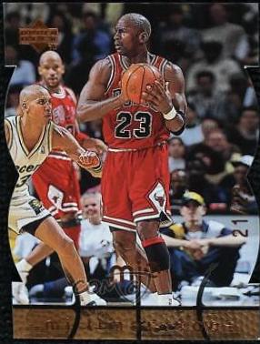 Michael Jordan [Gold] #105