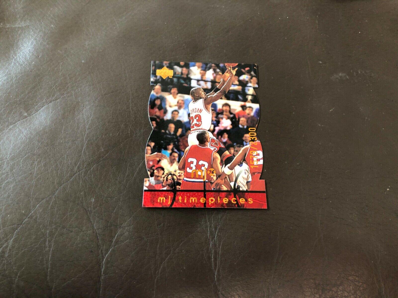 Michael Jordan [Red] #16