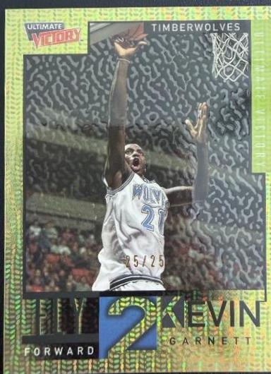 Kevin Garnett [Gold] #32