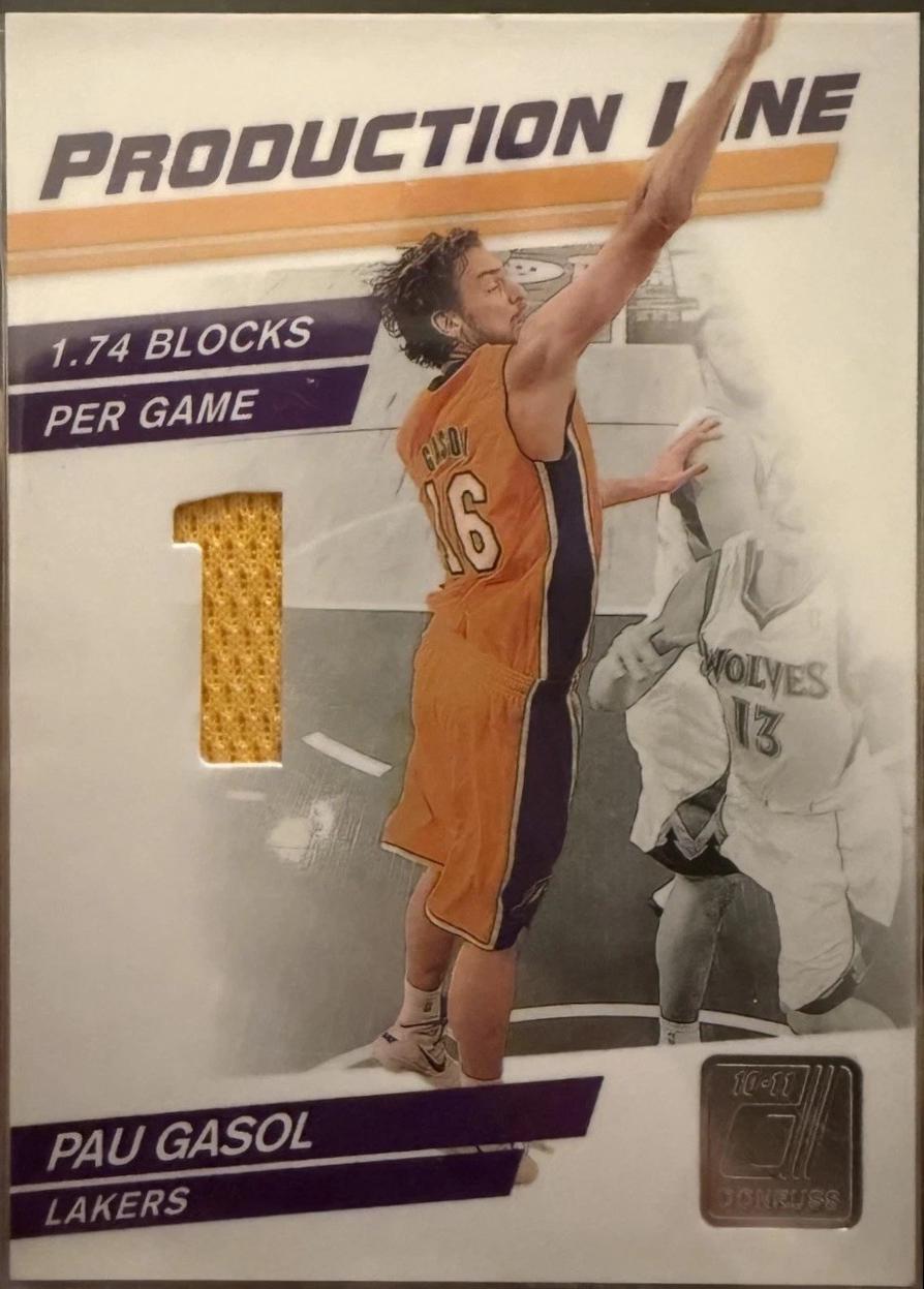 Pau Gasol [Stats Die Cut Materials Prime] #68
