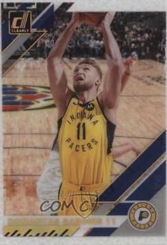 Domantas Sabonis [Holo Gold] #17