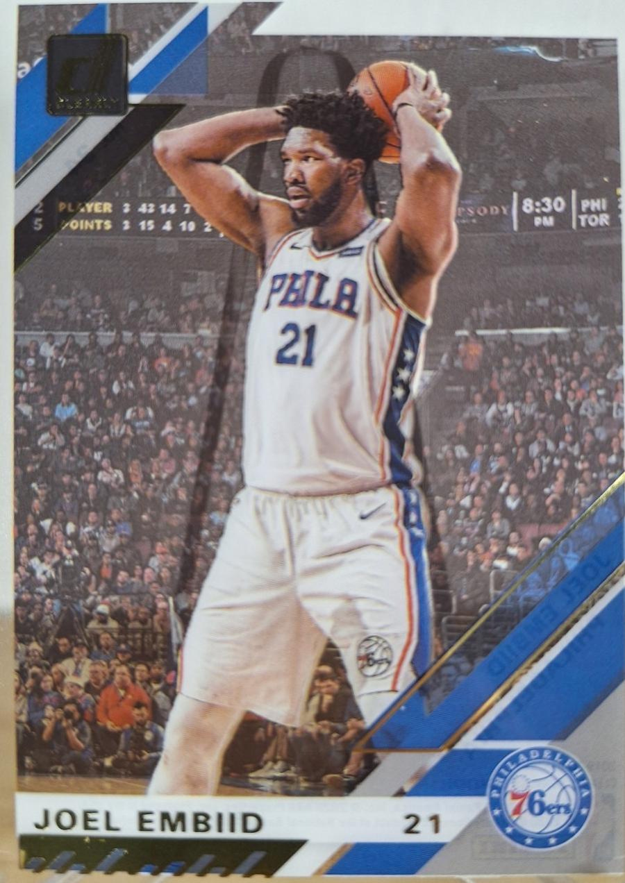 Joel Embiid [Gold] #34