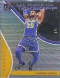 LeBron James [Holo Gold] #20