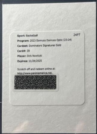 Dirk Nowitzki [Gold] #DS-NOW