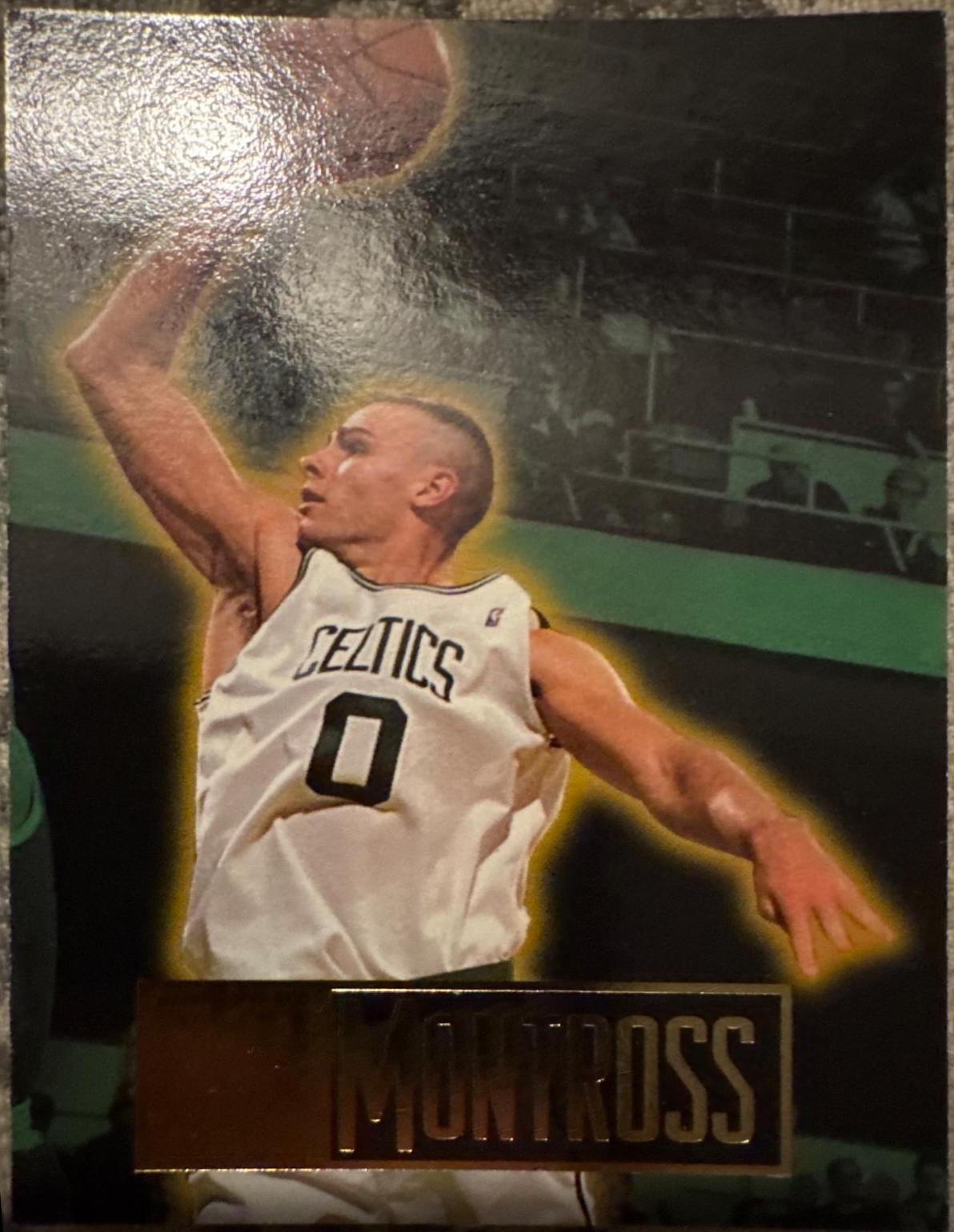 Eric Montross #208
