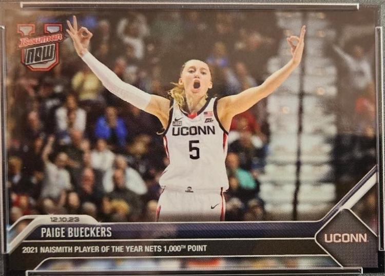 Paige Bueckers #17