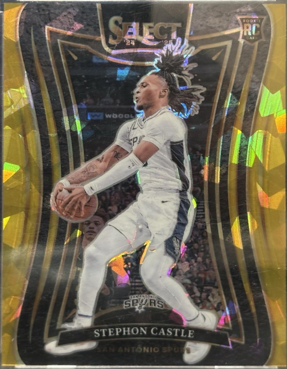 Stephon Castle [Gold Cracked Ice Prizm] #388