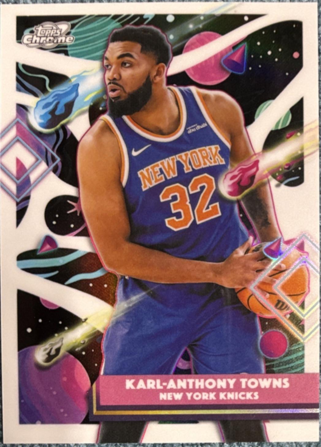 Karl-Anthony Towns [White Hole Refractor] #167