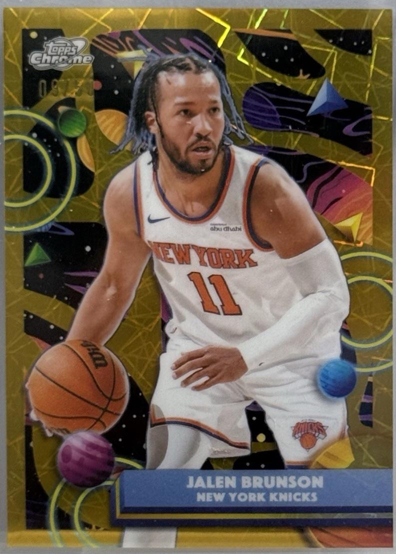 Jalen Brunson [Gold Interstellar Refractor] #8