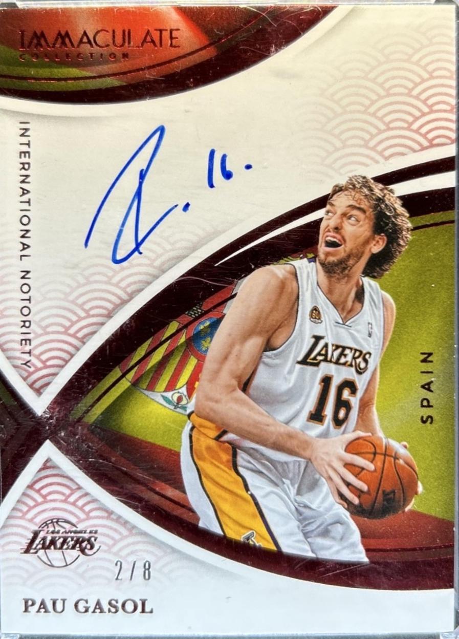 Pau Gasol [Red] #9
