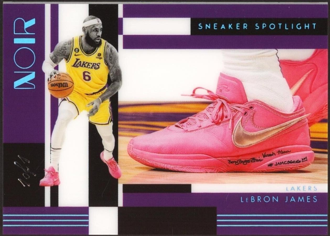 LeBron James [FOTL Platinum] #11
