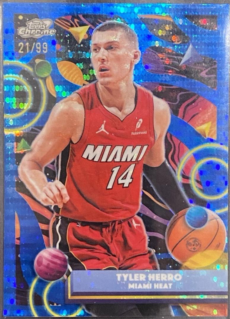 Tyler Herro [Blue Moon Refractor] #58