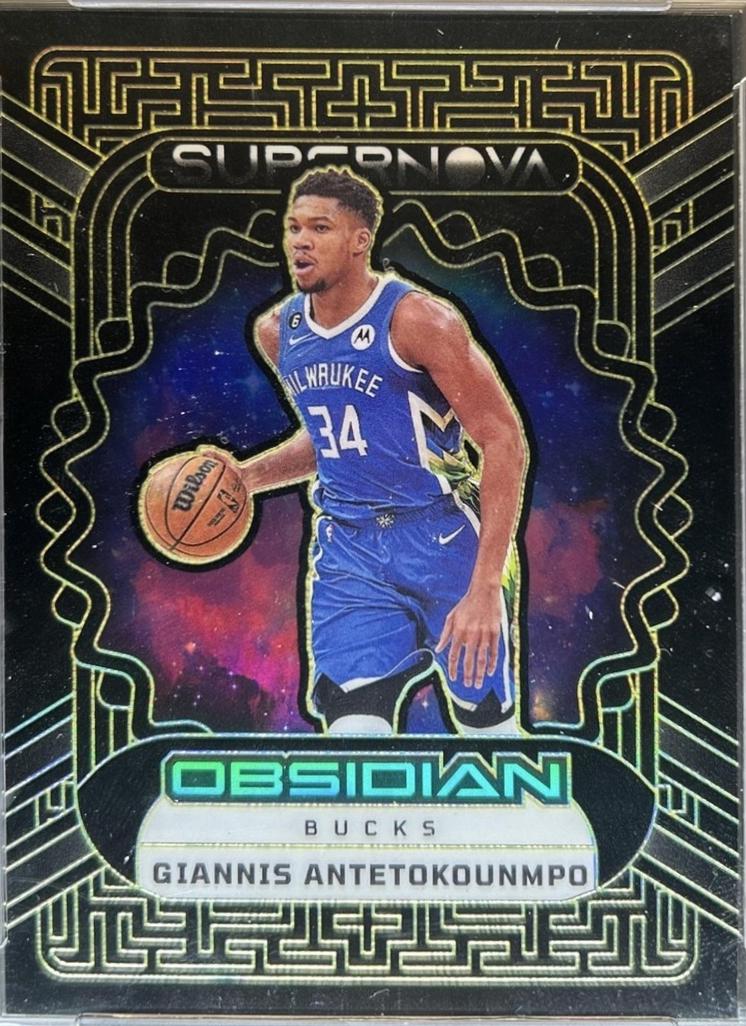 Giannis Antetokounmpo [Yellow] #3
