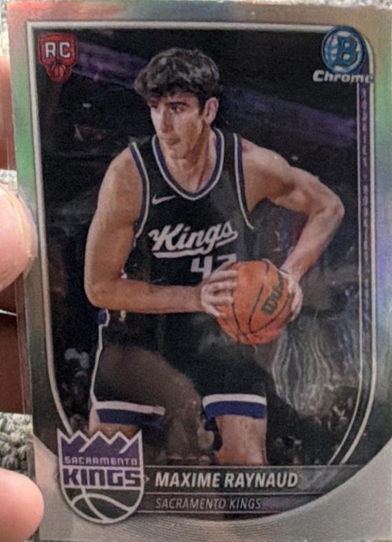 Maxime Raynaud [Red Basketball Refractor] #293