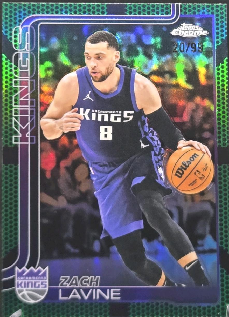 Zach LaVine [Green Basketball Refractor] #232