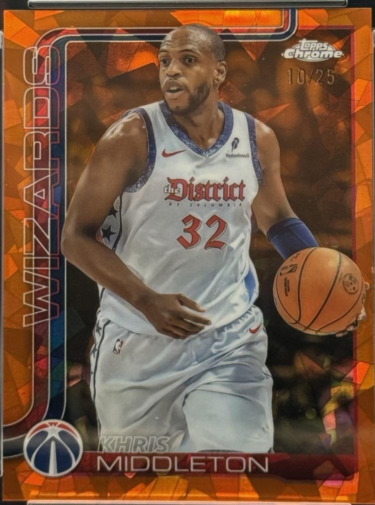 Khris Middleton [Orange] #204