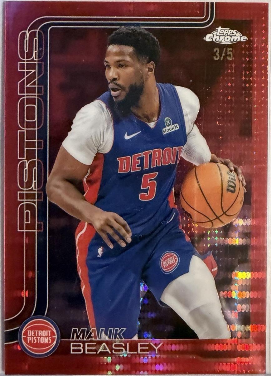 Malik Beasley [Red Basketball Refractor] #36