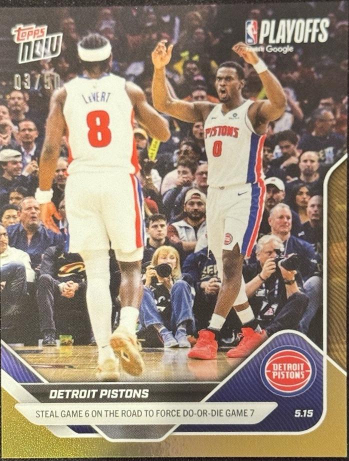 Detroit Pistons [Gold] #311