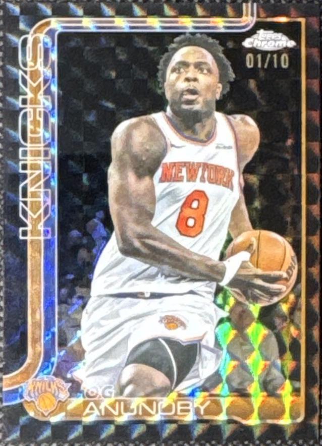 OG Anunoby [Black Basketball Refractor] #131