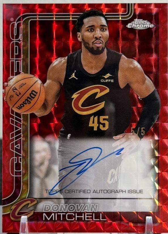 Donovan Mitchell [Refractor Geometric Red] #TCA-DM