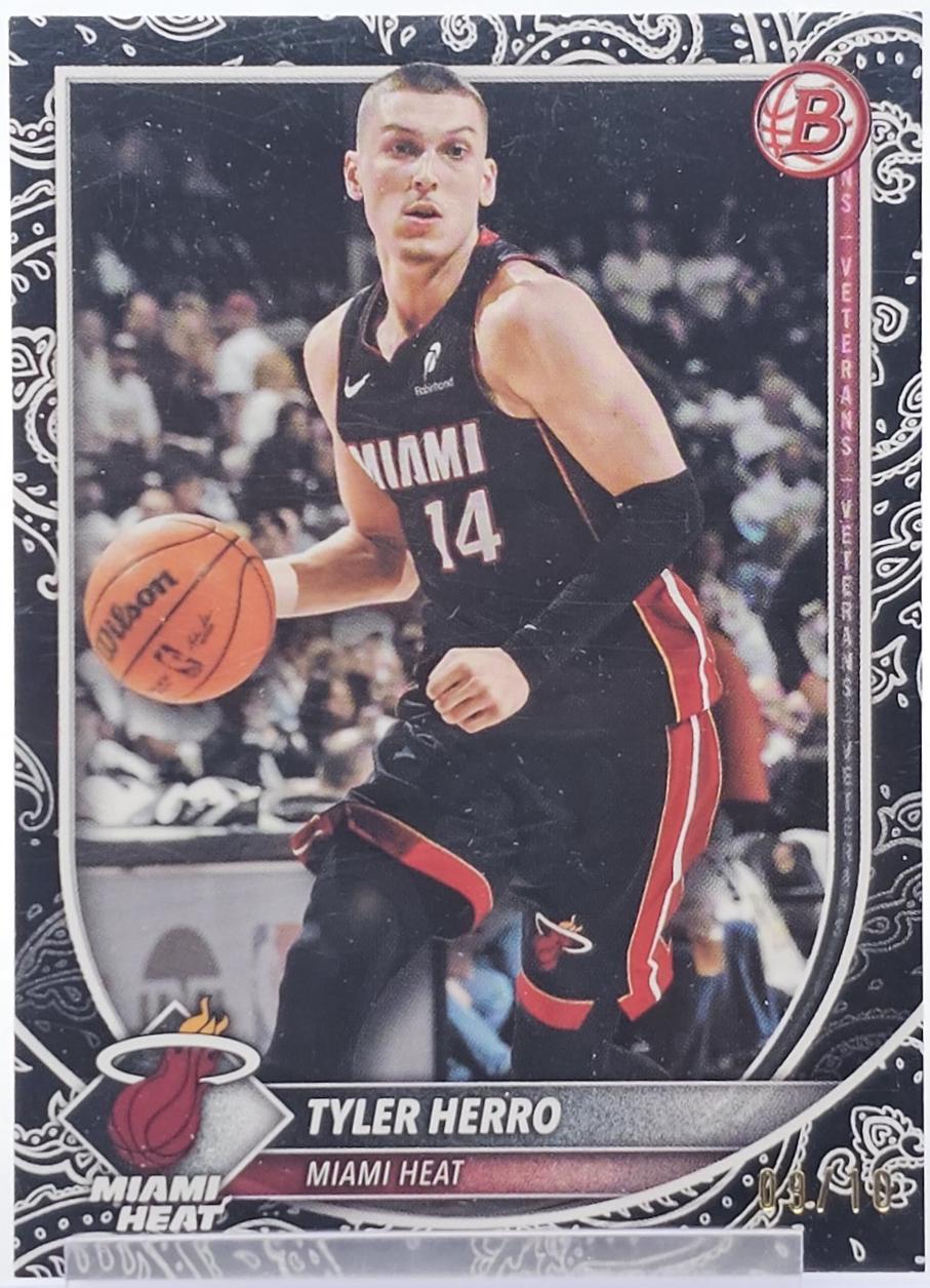Tyler Herro [Black Pattern Border] #88