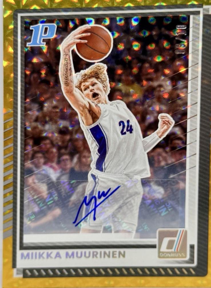 Miikka Muurinen [Gold Holo Optic Autograph] #168