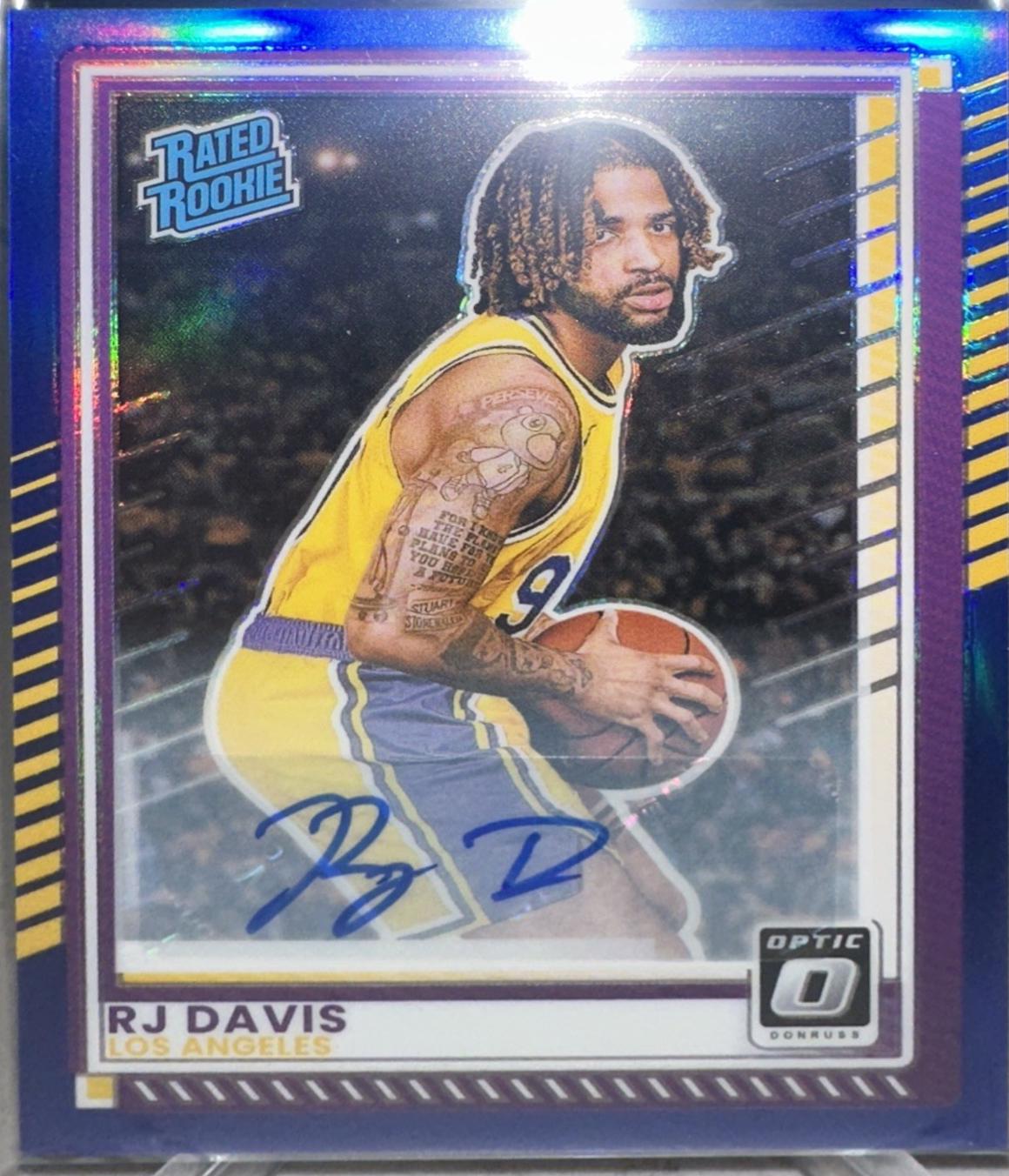 RJ Davis [Blue Holo Optic Autograph] #101