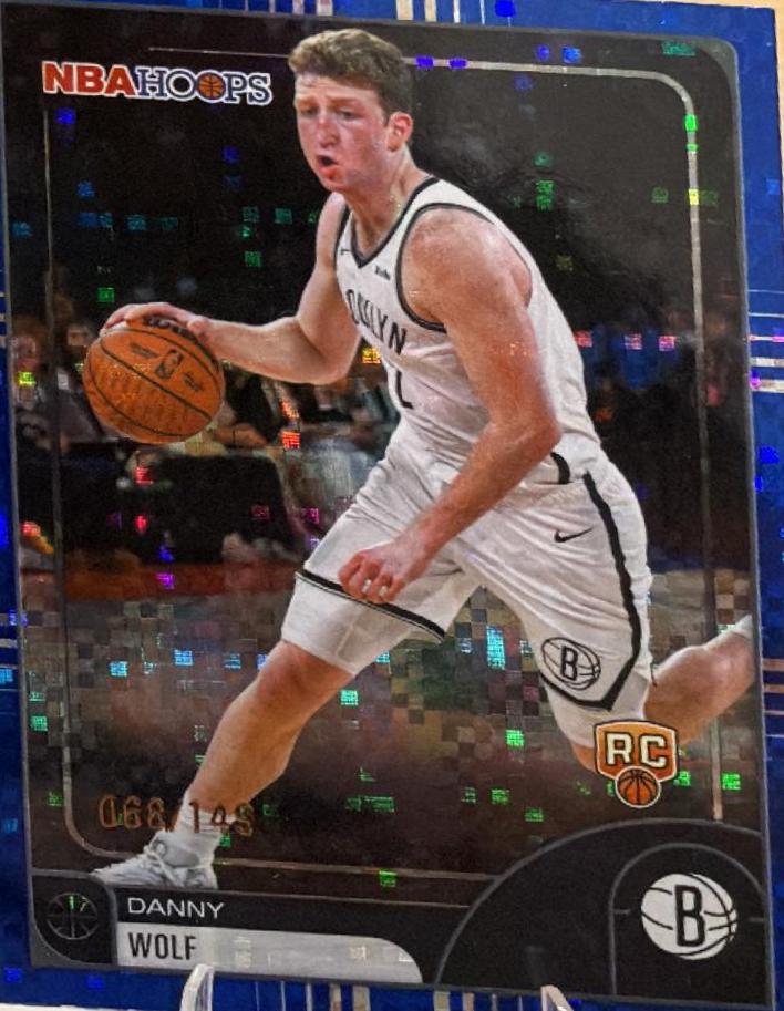 Danny Wolf [Pixel Burst Blue] #246