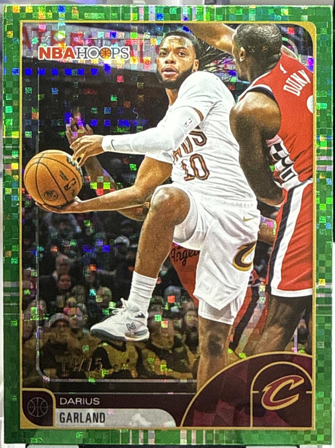 Darius Garland [Light Burst Green] #126