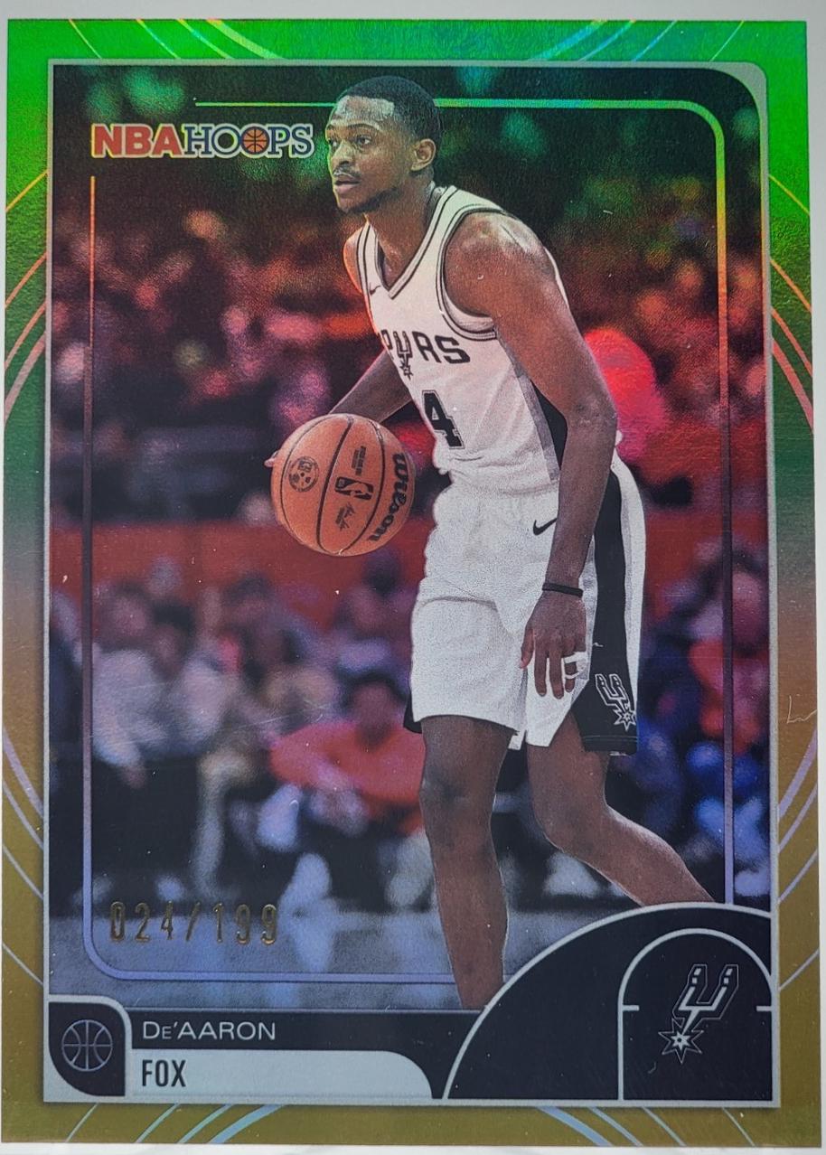 De'Aaron Fox [Rainbow Gold Green] #18