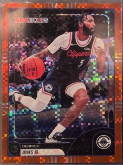 Derrick Jones Jr. [Pixel Burst Orange] #256
