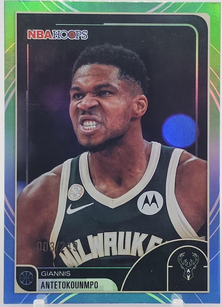 Giannis Antetokounmpo [Rainbow Green Blue] #165