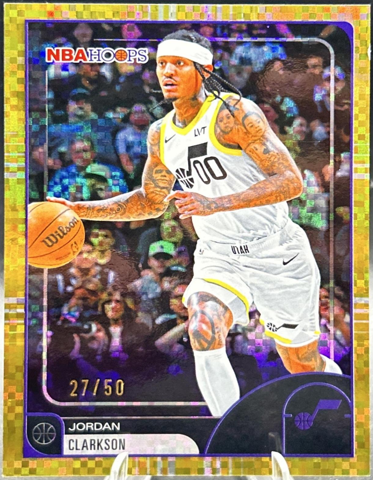 Jordan Clarkson [Light Burst Gold] #192