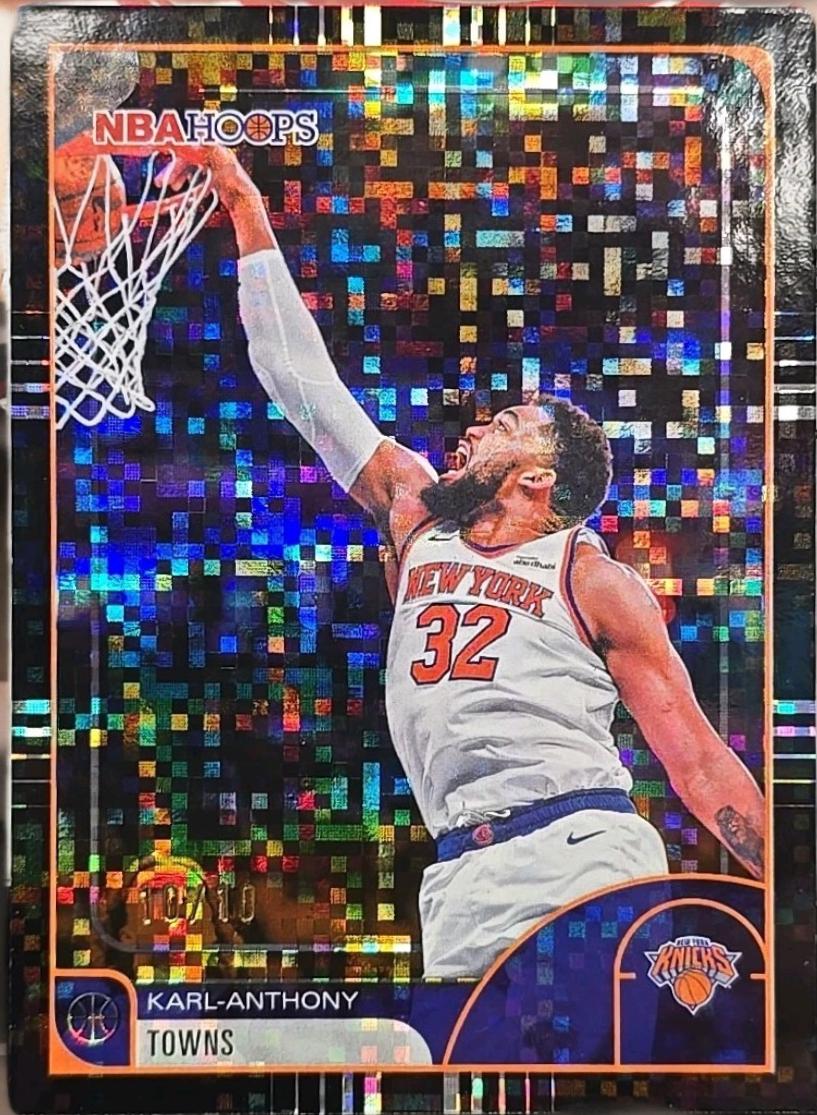 Karl-Anthony Towns [Pixel Burst Black] #249